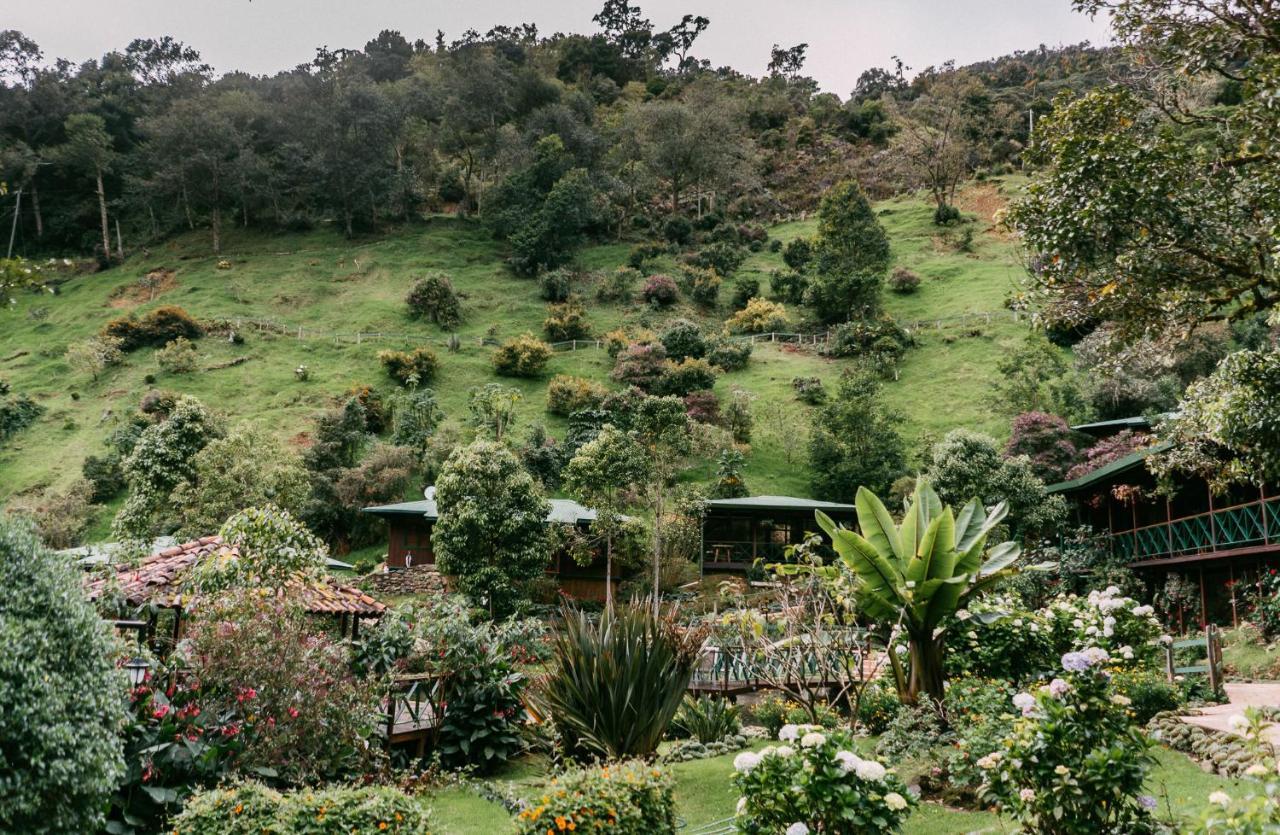 Trogon Lodge San Gerardo de Dota Exteriör bild