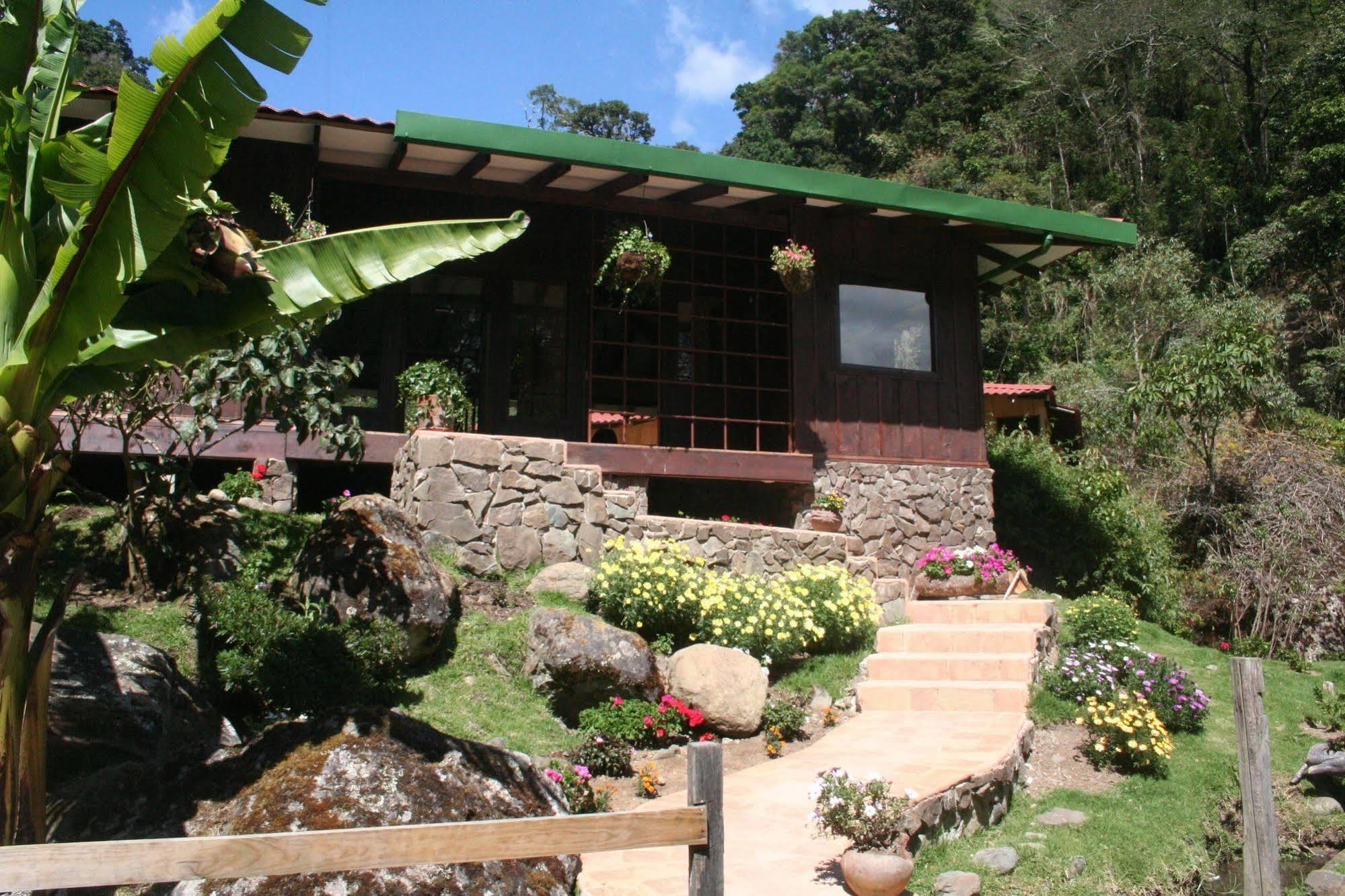 Trogon Lodge San Gerardo de Dota Exteriör bild
